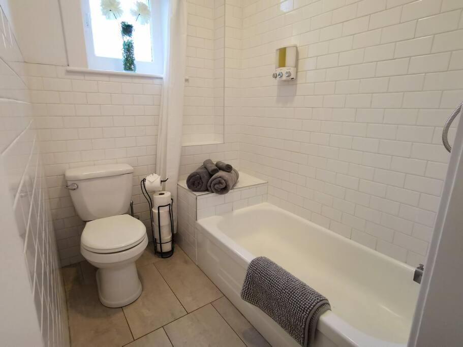 Old Quebec - Les Suites Montcalm #2 - Free Parking Номер фото